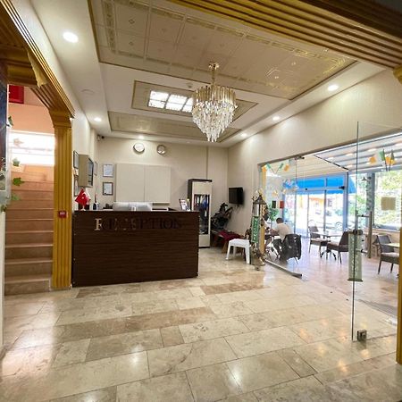 Ikarus Hotel Kusadası Exteriör bild