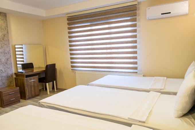 Ikarus Hotel Kusadası Exteriör bild