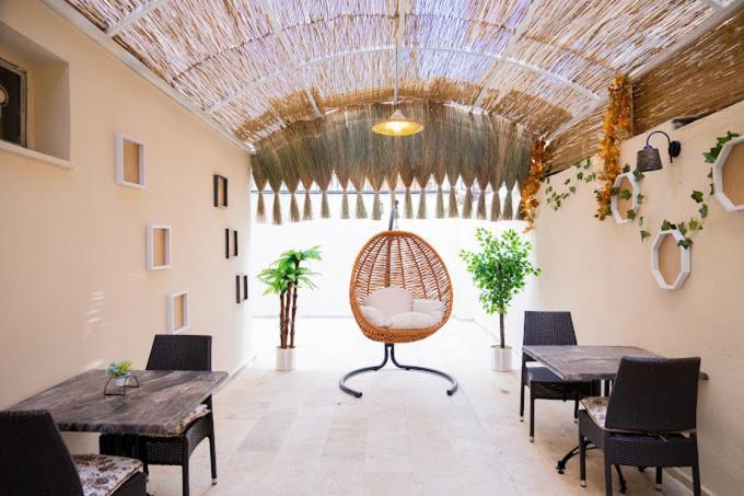 Ikarus Hotel Kusadası Exteriör bild